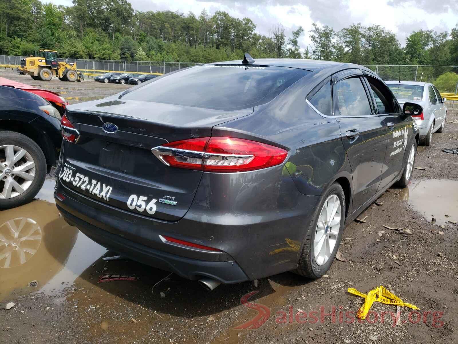 3FA6P0HD4KR229724 2019 FORD FUSION