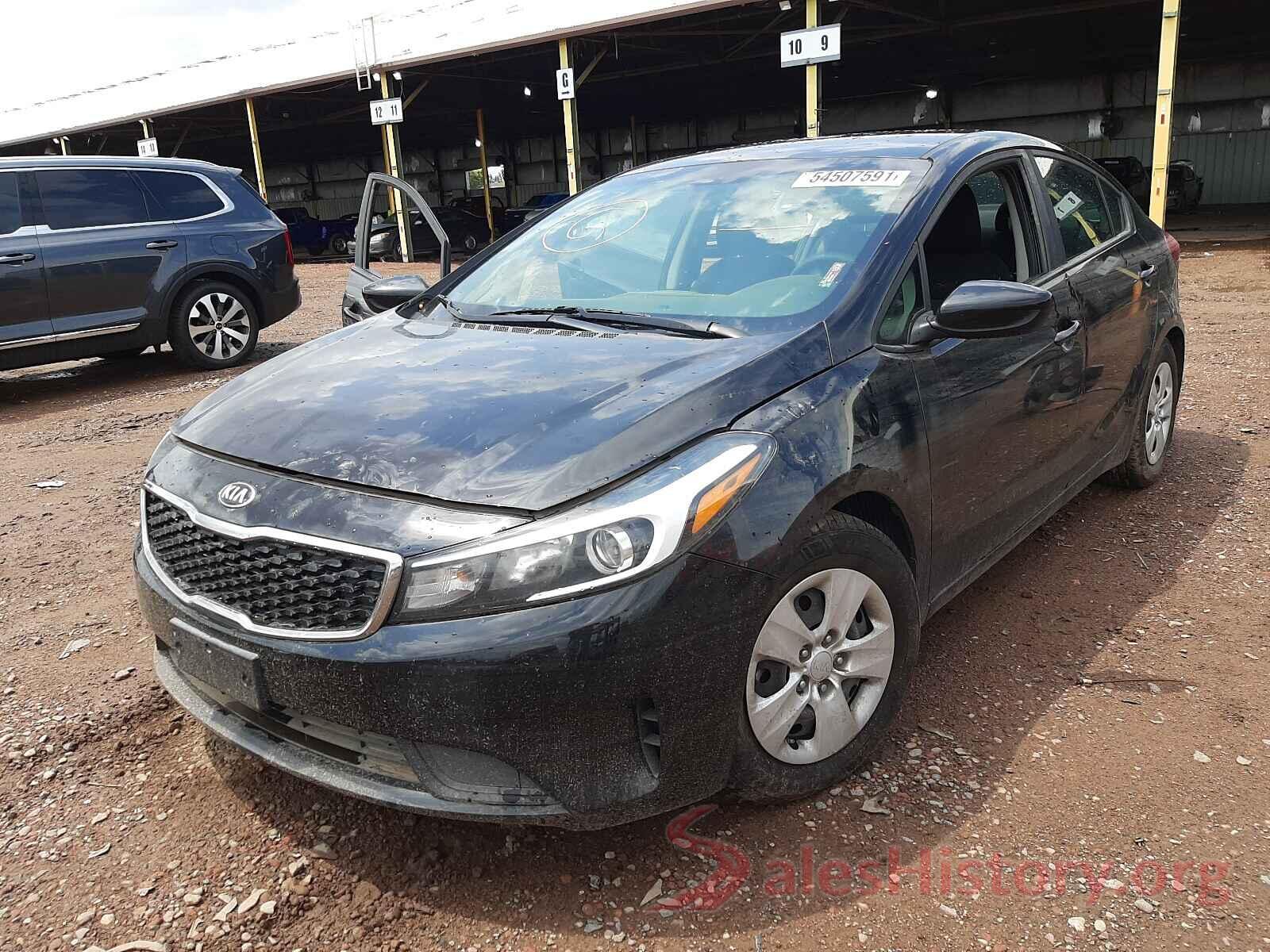 3KPFK4A71HE102594 2017 KIA FORTE