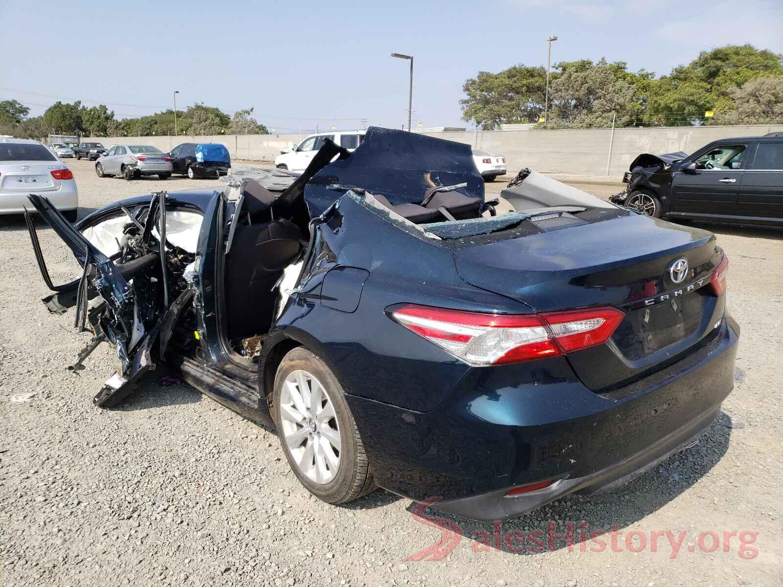 4T1B11HK4JU602052 2018 TOYOTA CAMRY