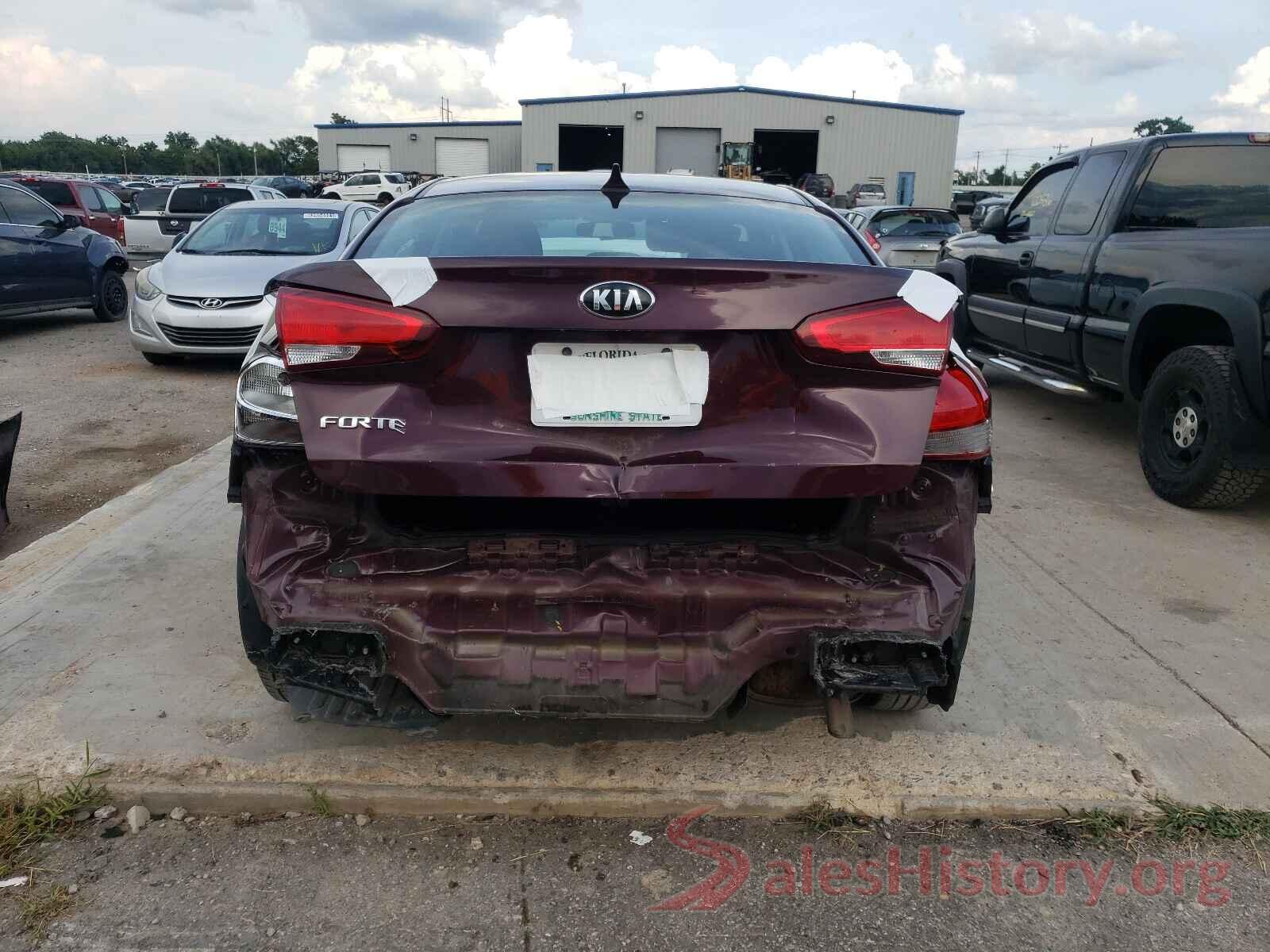 3KPFK4A79JE169854 2018 KIA FORTE