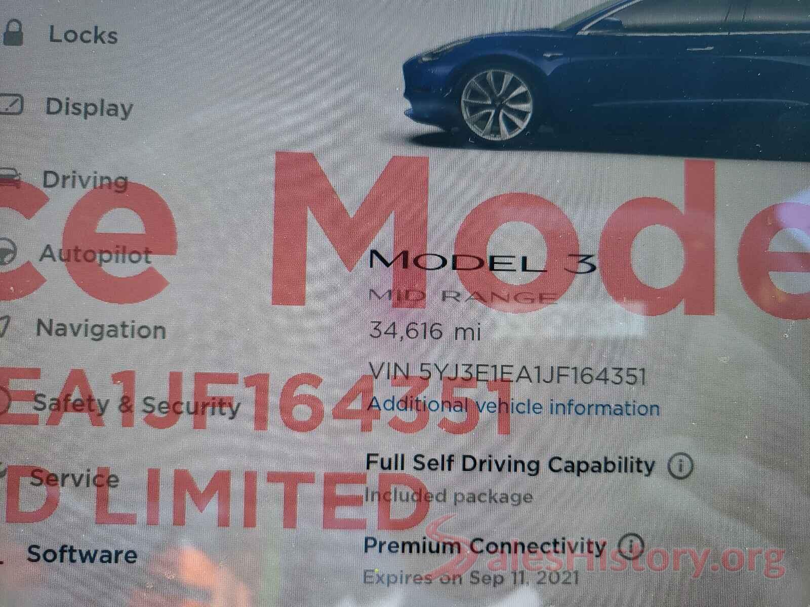 5YJ3E1EA1JF164351 2018 TESLA MODEL 3