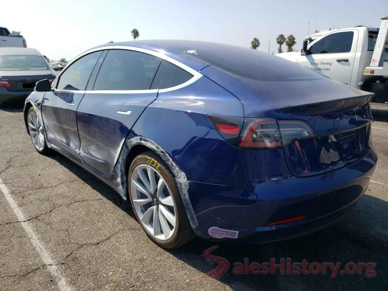 5YJ3E1EA1JF164351 2018 TESLA MODEL 3