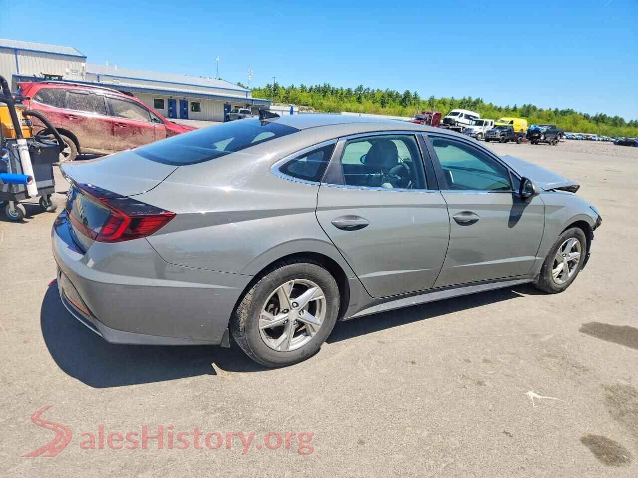 2020 HYUNDAI SONATA VIN 5NPEG4JA1LH021155, right side view
