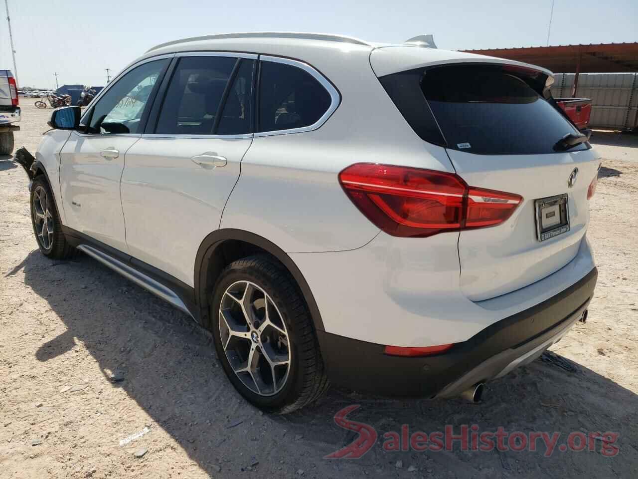 WBXHT3C37J5K21426 2018 BMW X1