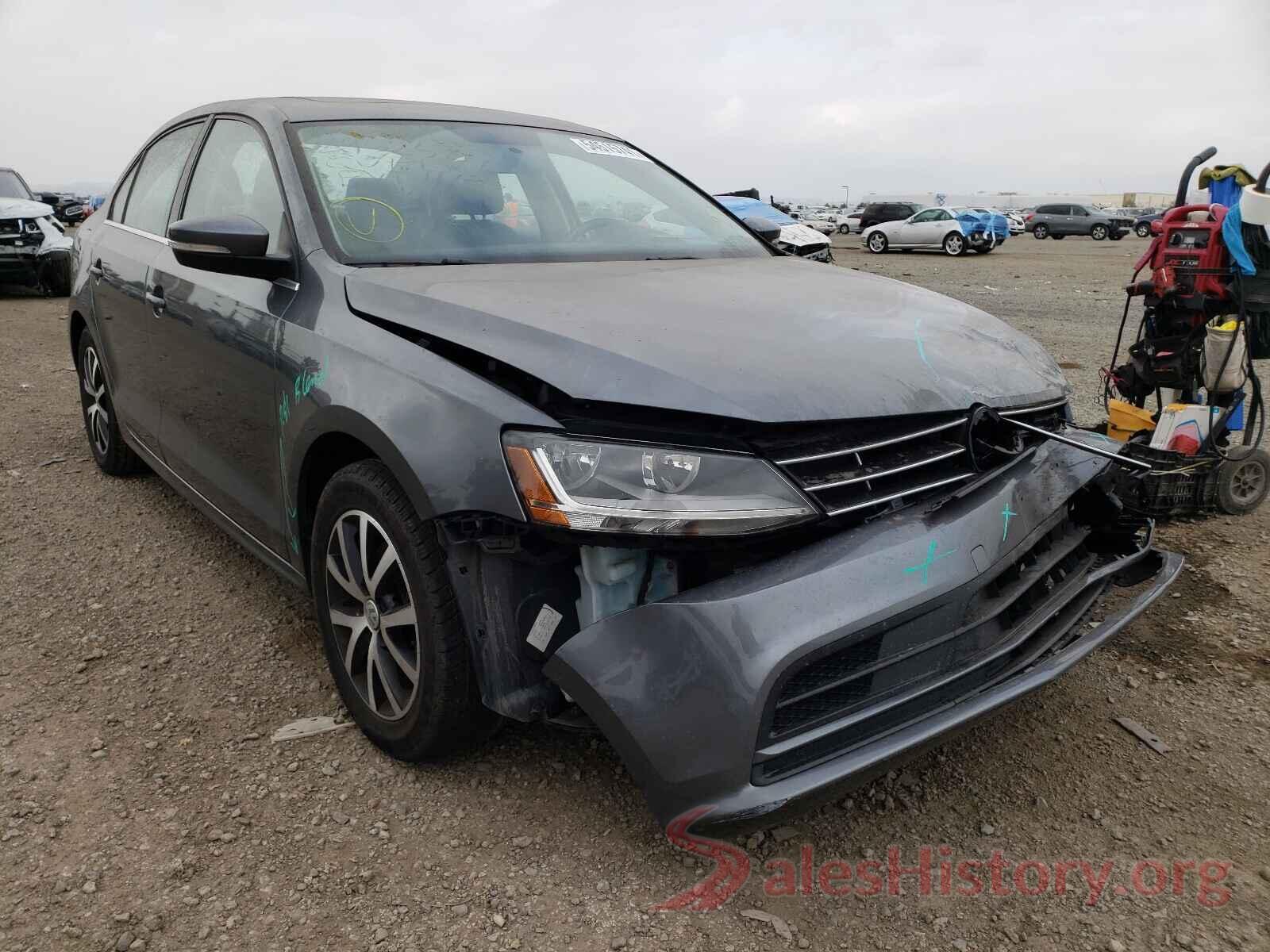 3VWDB7AJ1JM233246 2018 VOLKSWAGEN JETTA