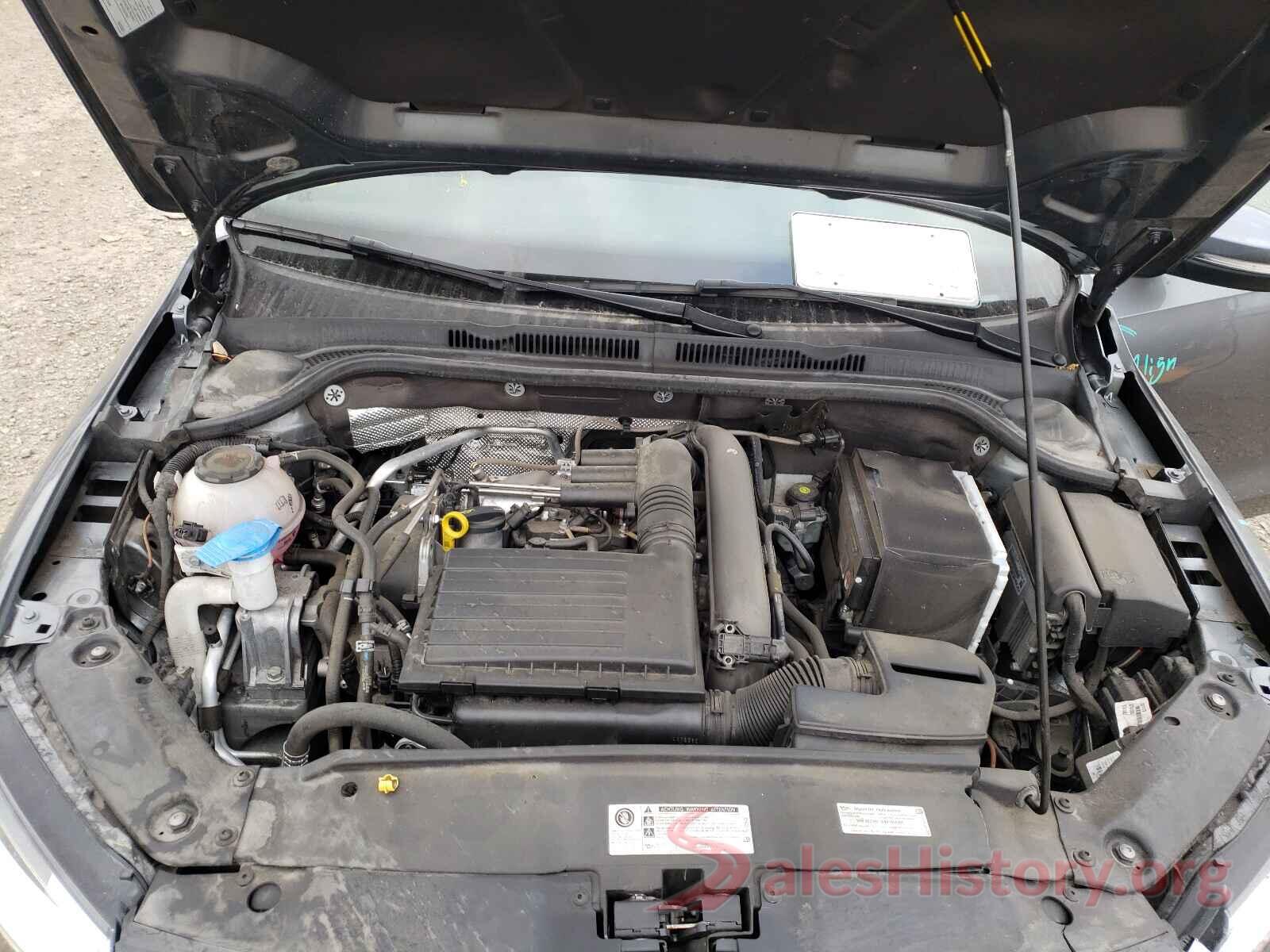 3VWDB7AJ1JM233246 2018 VOLKSWAGEN JETTA