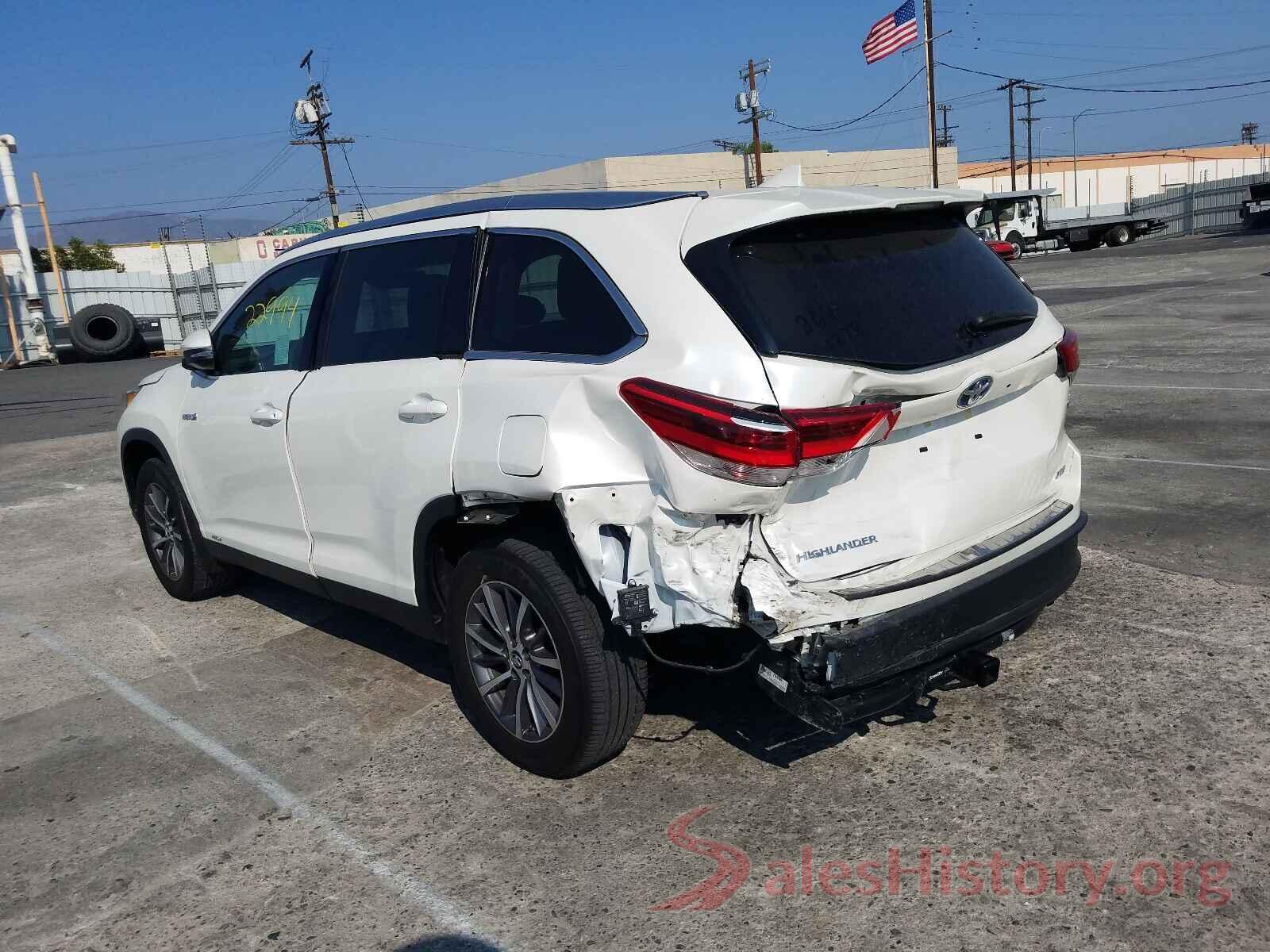 5TDJGRFH0KS075802 2019 TOYOTA HIGHLANDER