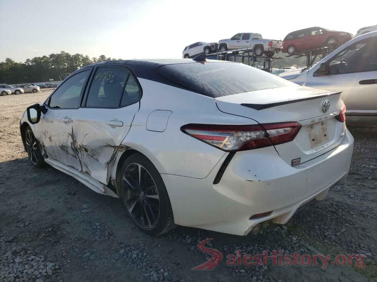 4T1B61HK5JU153899 2018 TOYOTA CAMRY