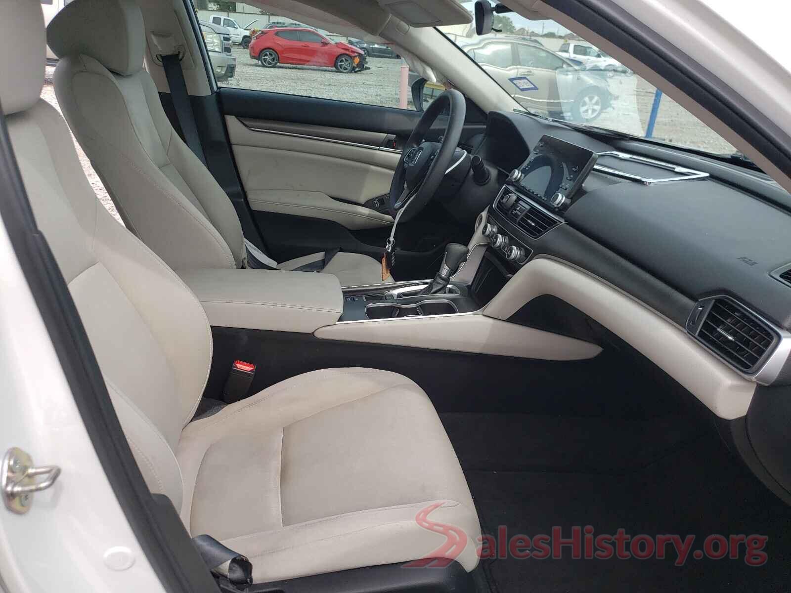 1HGCV1F15JA113105 2018 HONDA ACCORD