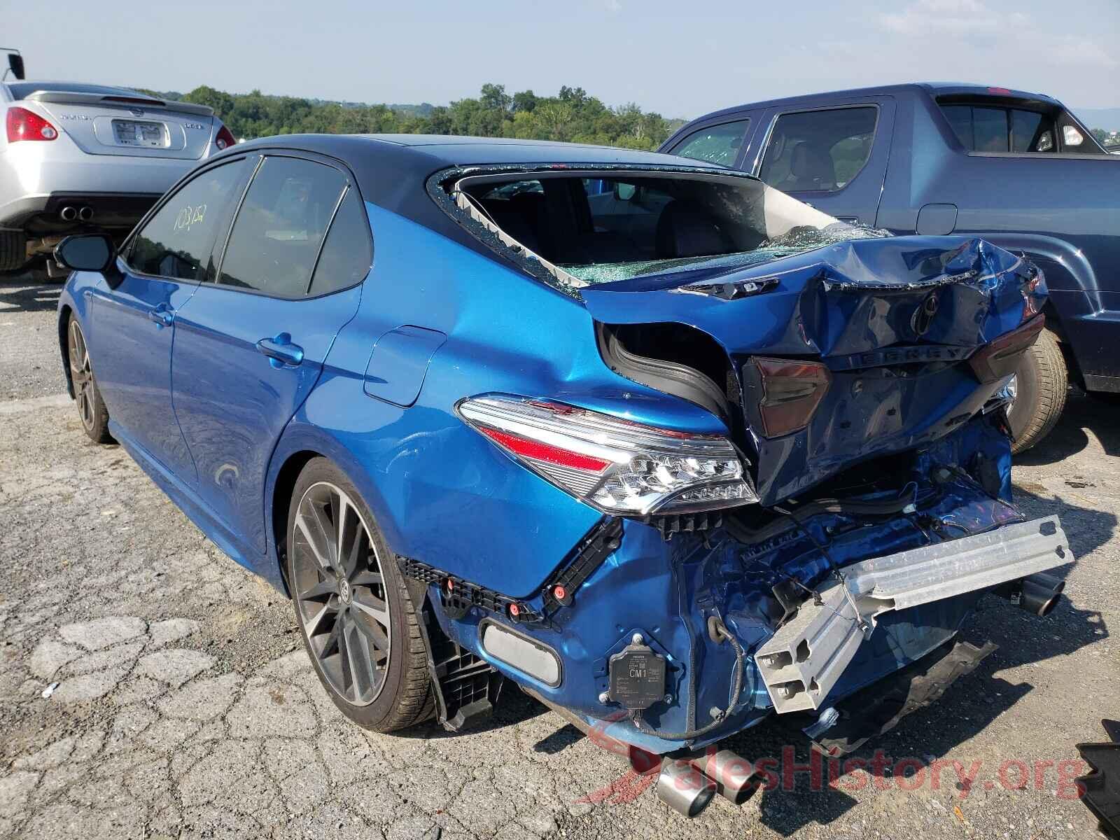 4T1B61HK1JU154077 2018 TOYOTA CAMRY