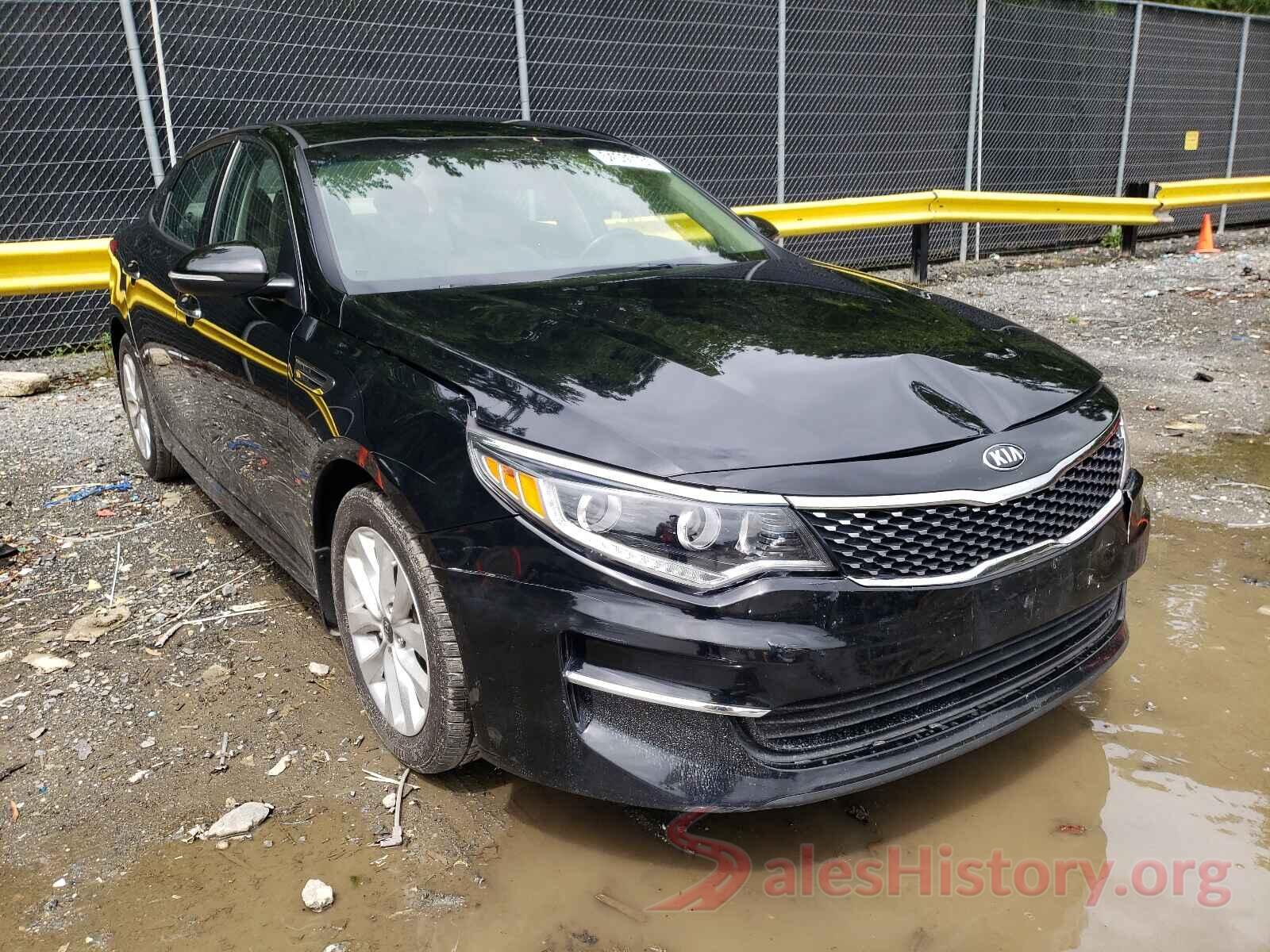 5XXGU4L3XHG138025 2017 KIA OPTIMA