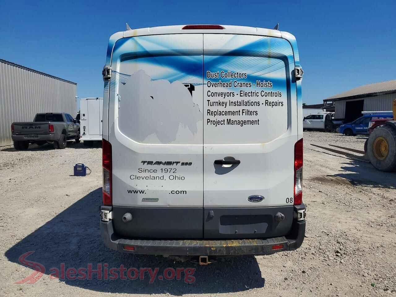 2017 FORD TRANSIT VIN 1FTYR2CG9HKB37287, left side view