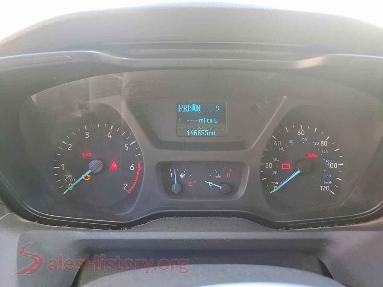 2017 FORD TRANSIT VIN 1FTYR2CG9HKB37287, interior center console