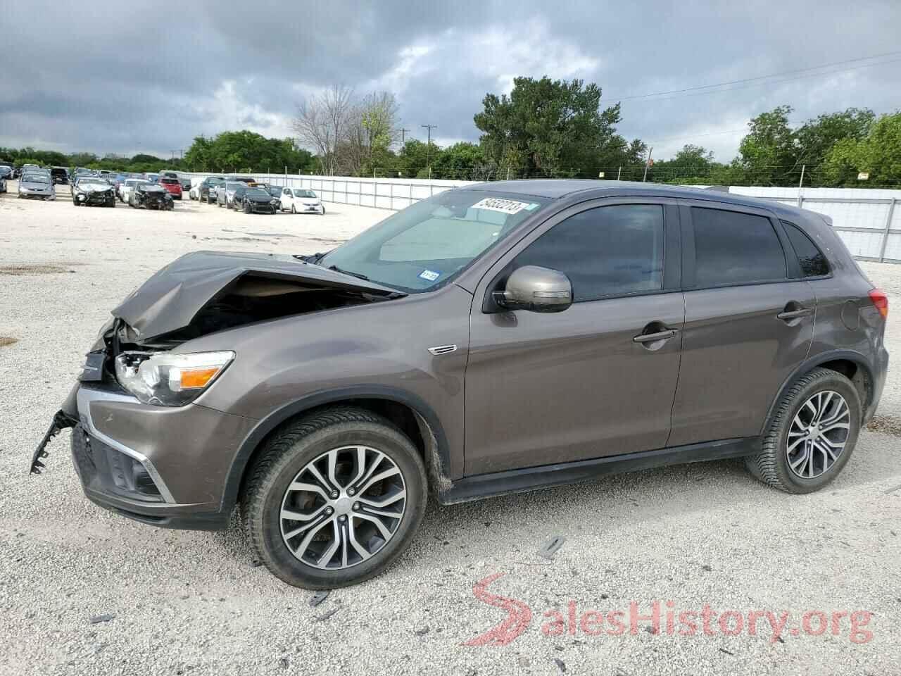 JA4AP3AU8JZ014884 2018 MITSUBISHI OUTLANDER