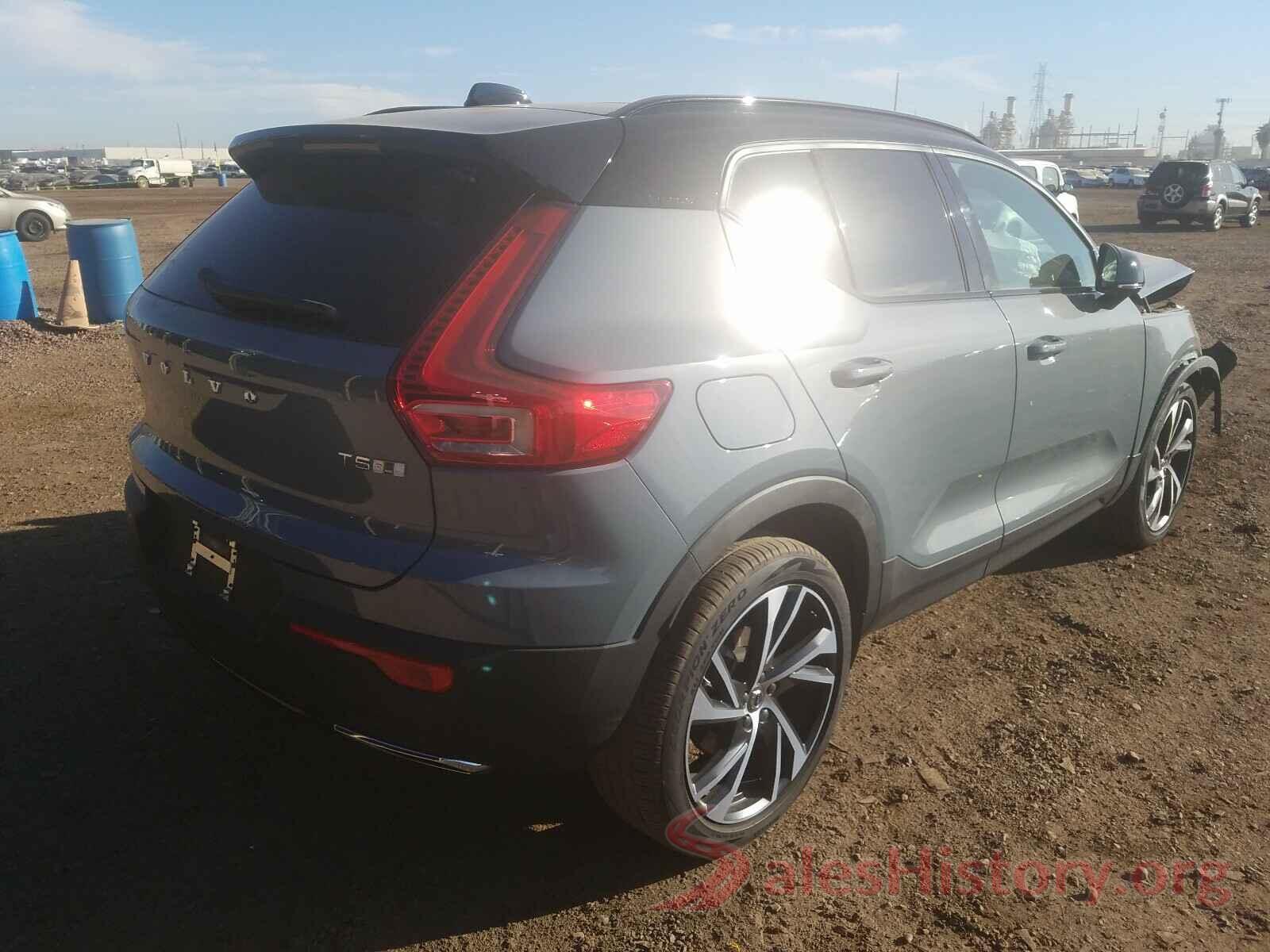 YV4162UM5L2204214 2020 VOLVO XC40