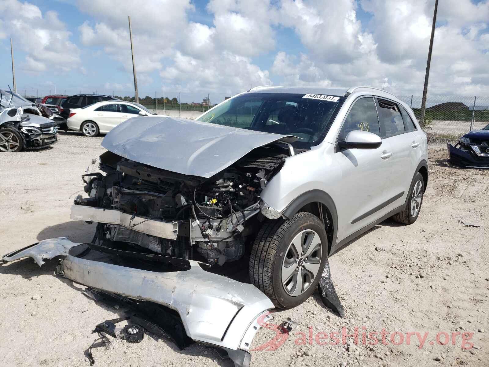 KNDCB3LCXK5217124 2019 KIA NIRO