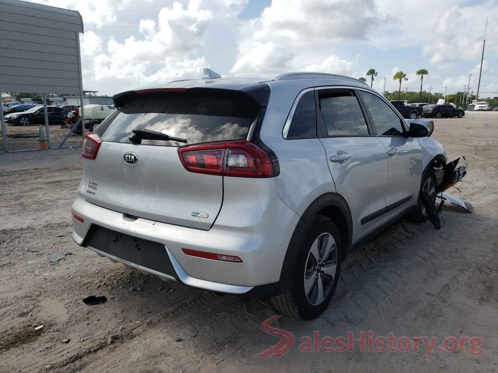 KNDCB3LCXK5217124 2019 KIA NIRO