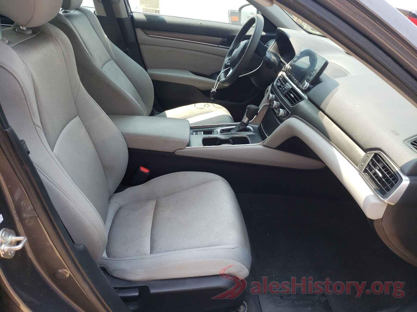 1HGCV1F10JA071491 2018 HONDA ACCORD