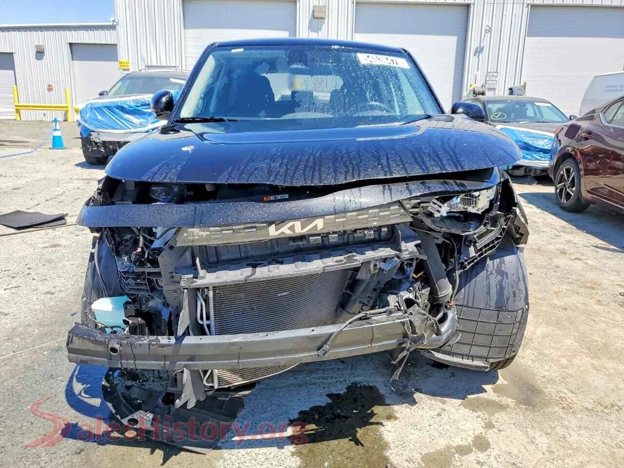 2025 KIA SOUL VIN KNDJ23AU3S7924413, rear view
