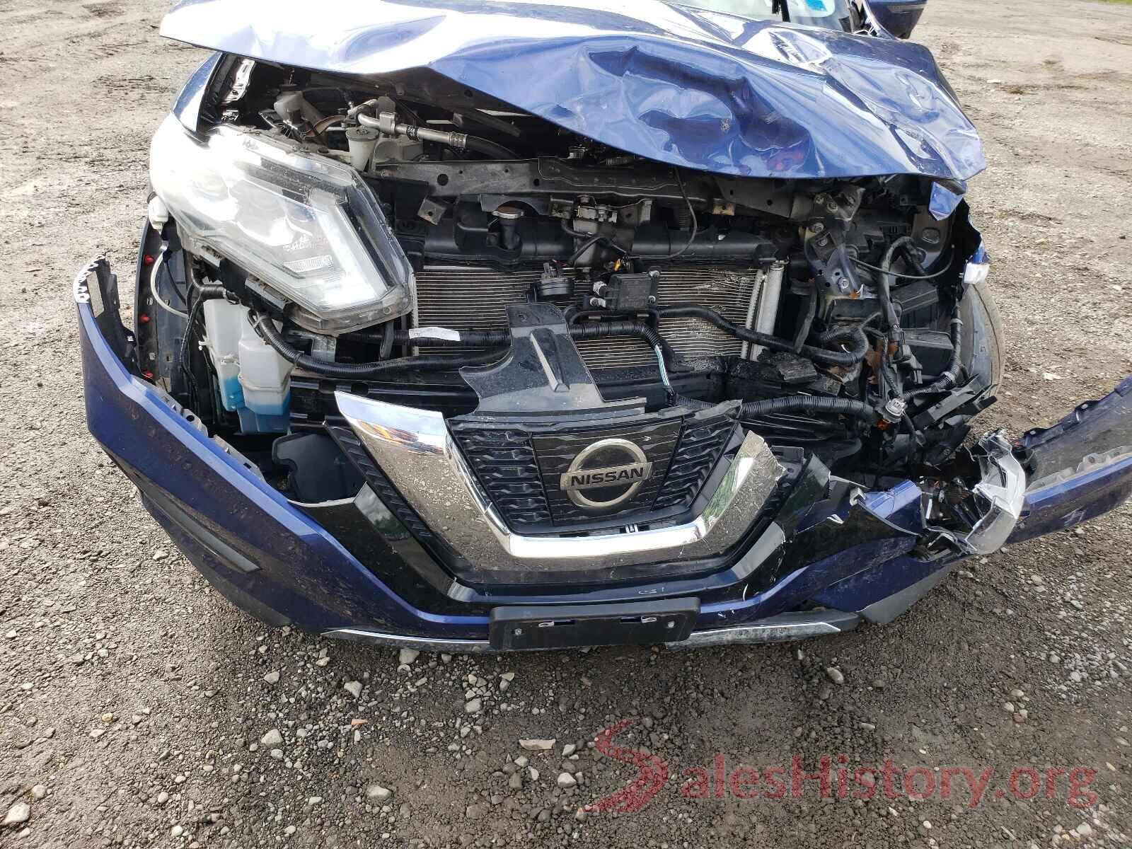 5N1AT2MV4HC807320 2017 NISSAN ROGUE