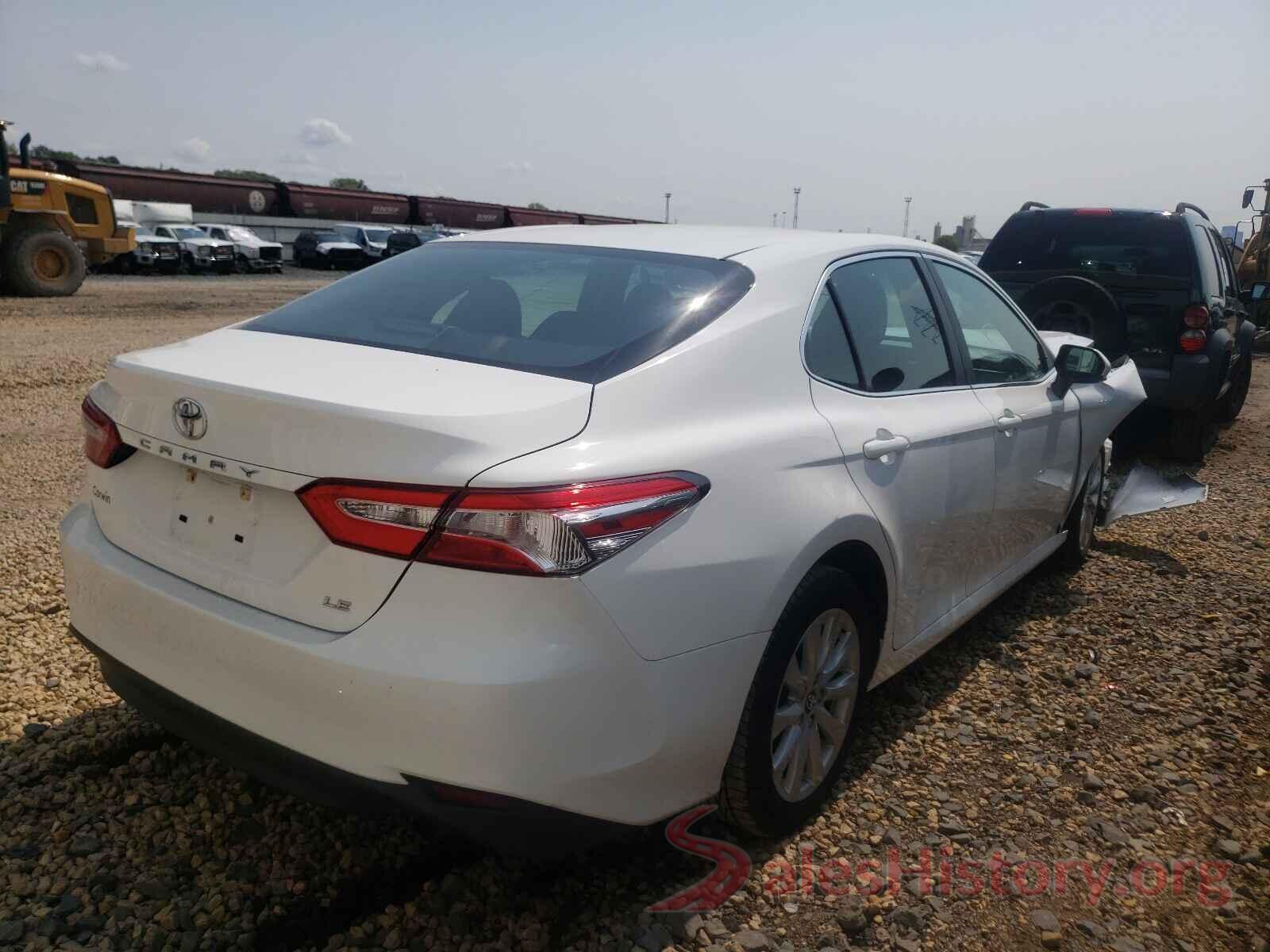 4T1B11HK0JU081346 2018 TOYOTA CAMRY