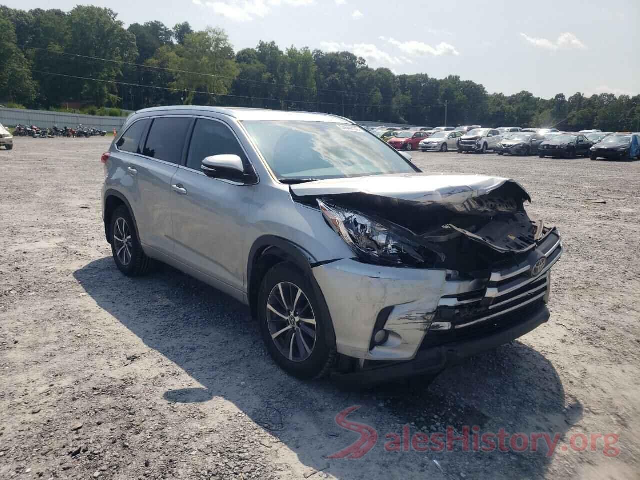 5TDJZRFH4JS545645 2018 TOYOTA HIGHLANDER