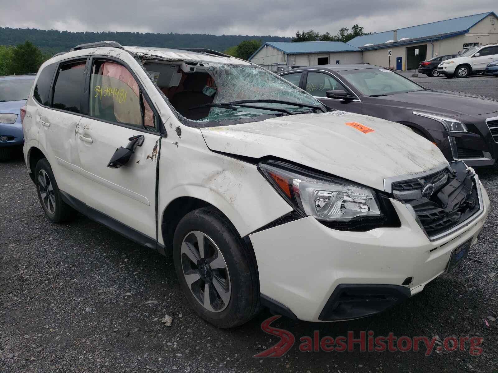 JF2SJAGC6HH507110 2017 SUBARU FORESTER