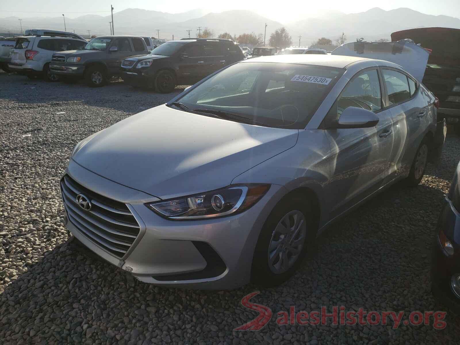 5NPD74LF3JH317764 2018 HYUNDAI ELANTRA