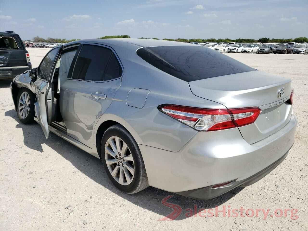 4T1B11HK4JU114171 2018 TOYOTA CAMRY