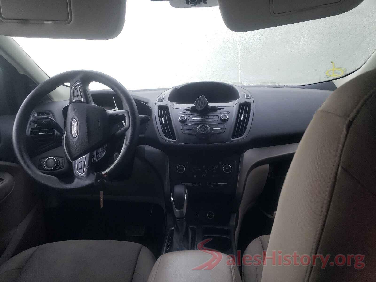 1FMCU0GD2JUD23143 2018 FORD ESCAPE