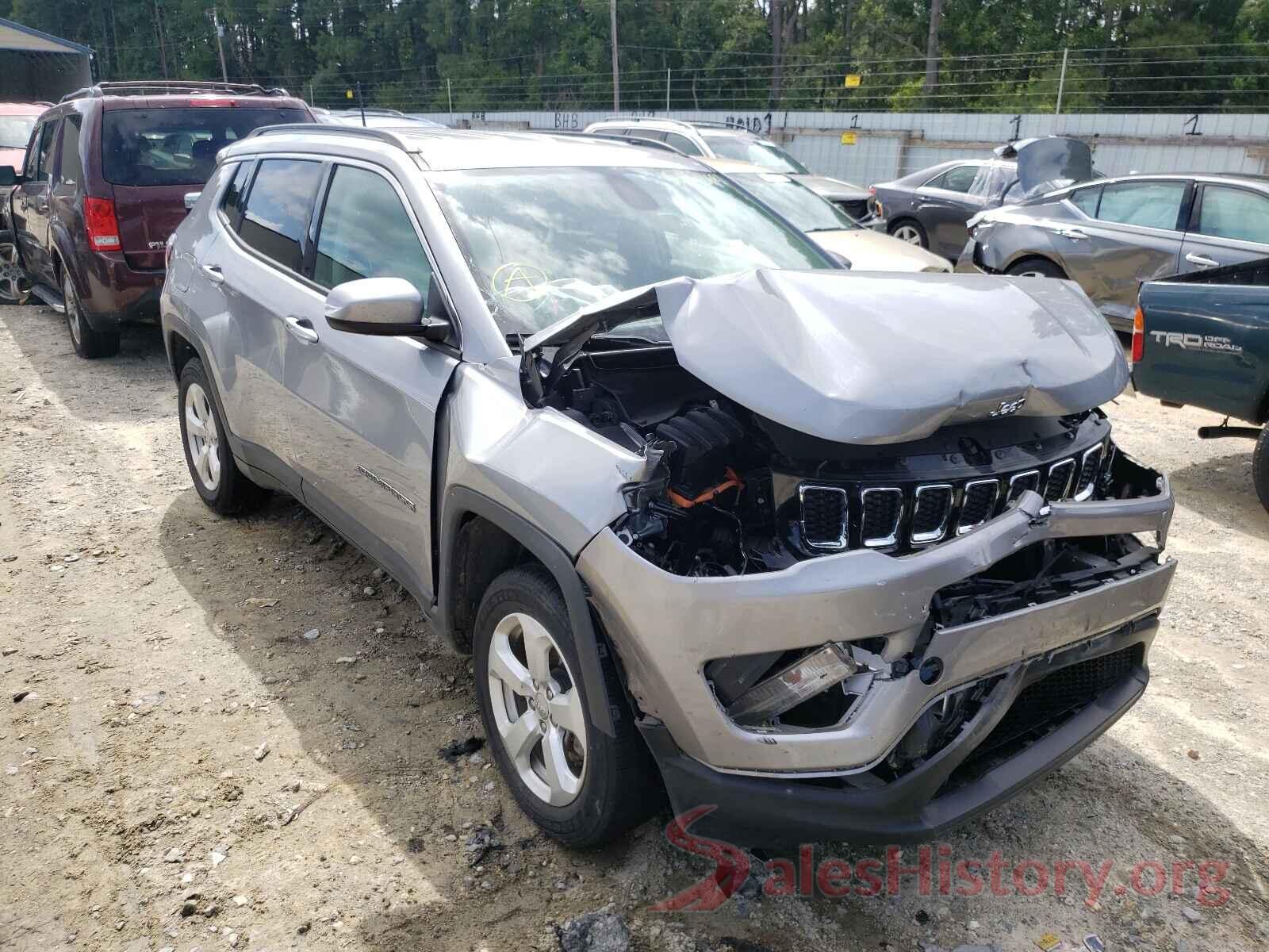 3C4NJDBB8KT647566 2019 JEEP COMPASS