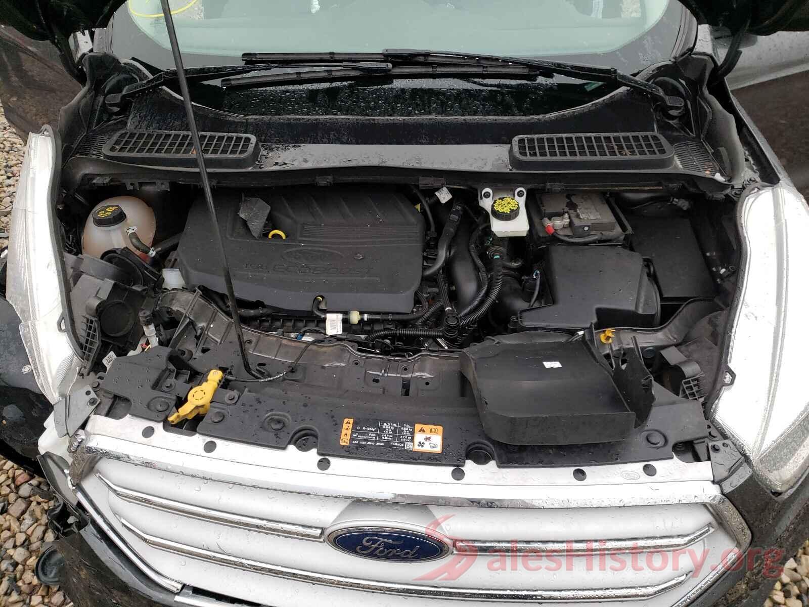 1FMCU9GD2JUB12917 2018 FORD ESCAPE