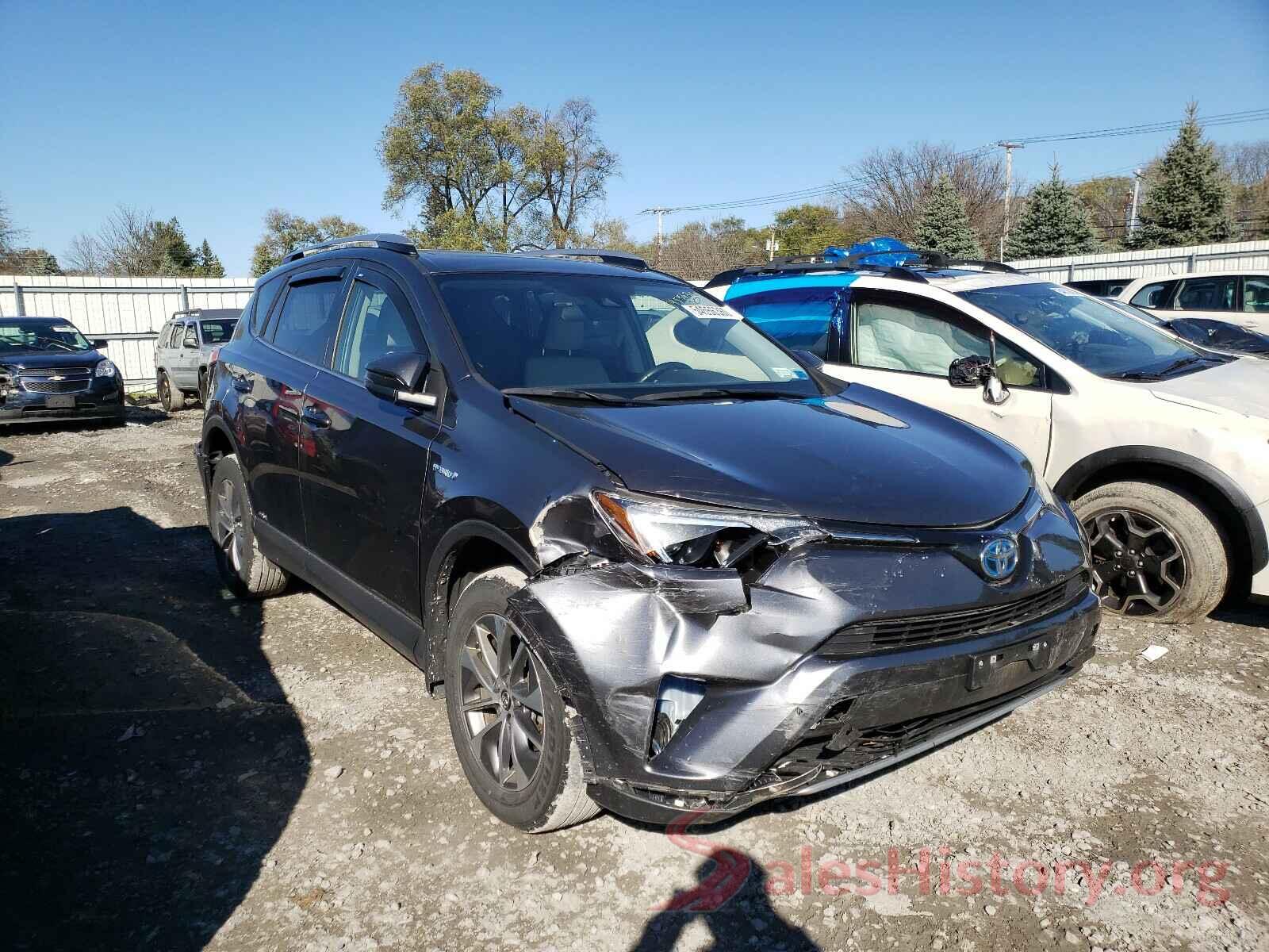 JTMRJREV1HD131424 2017 TOYOTA RAV4