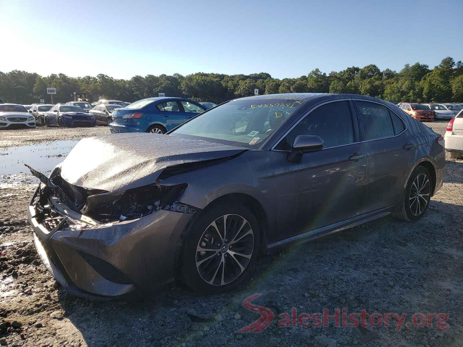 4T1B11HK3JU614760 2018 TOYOTA CAMRY