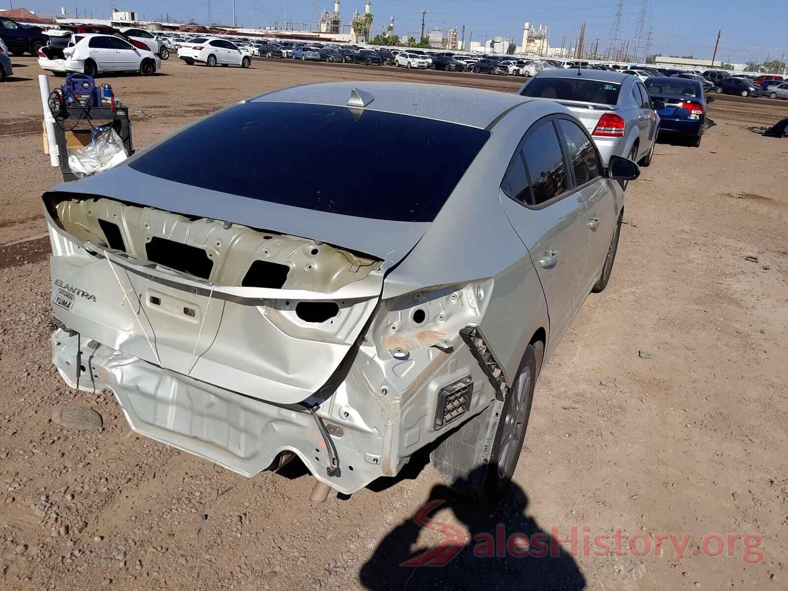 5NPD84LF8JH373082 2018 HYUNDAI ELANTRA