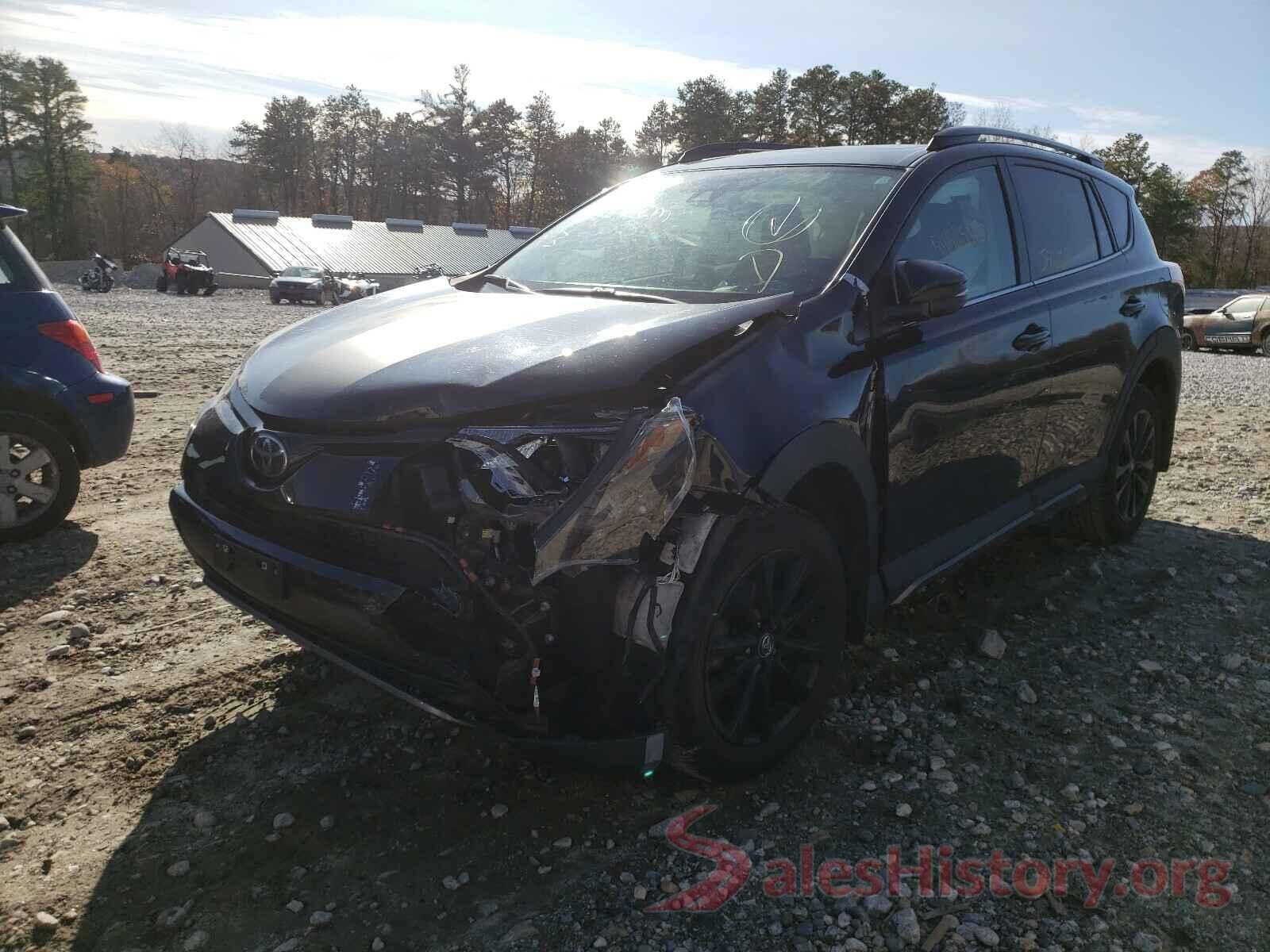 2T3RFREV8JW705530 2018 TOYOTA RAV4