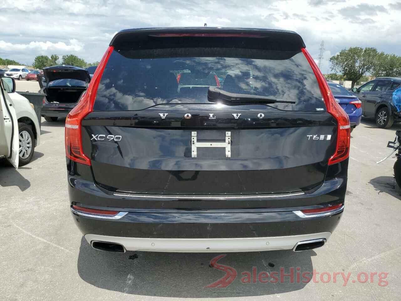 YV4A22PL5J1217546 2018 VOLVO XC90