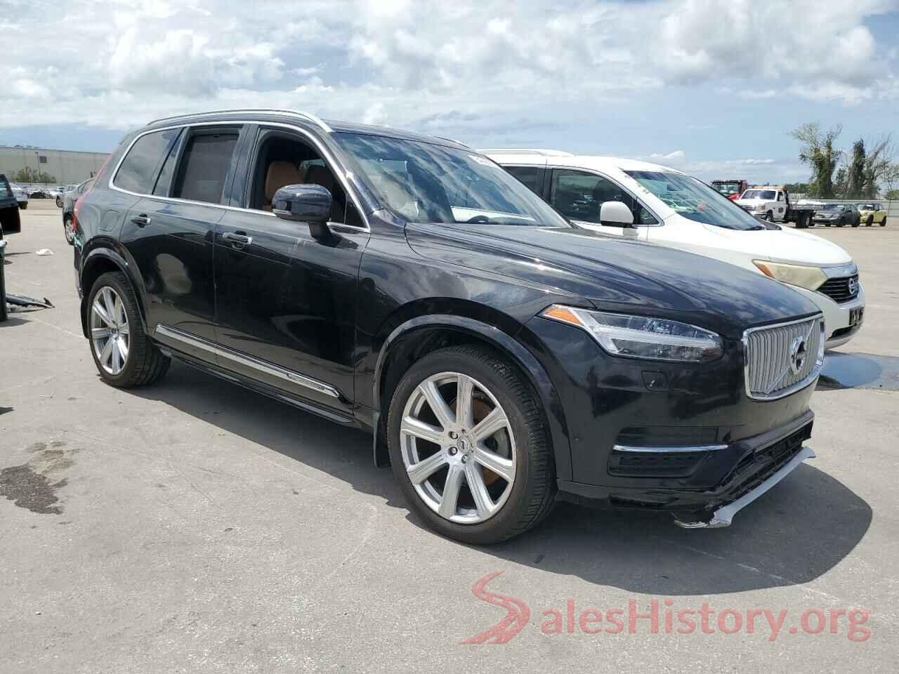 YV4A22PL5J1217546 2018 VOLVO XC90