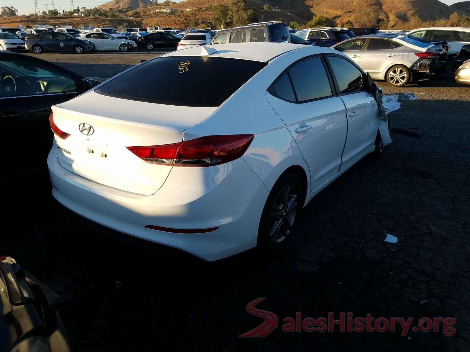 5NPD84LF2HH061351 2017 HYUNDAI ELANTRA