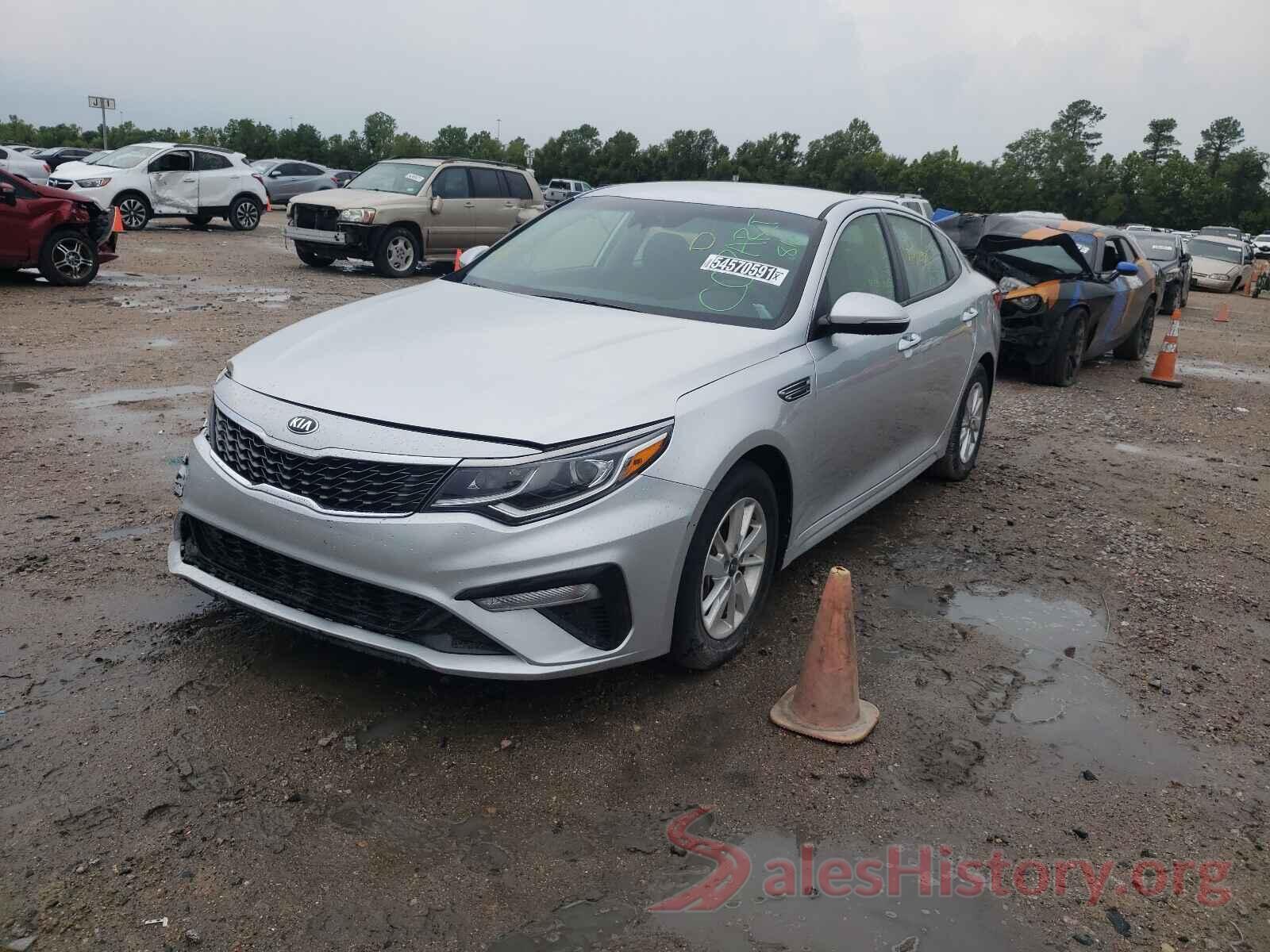 5XXGT4L34KG285015 2019 KIA OPTIMA