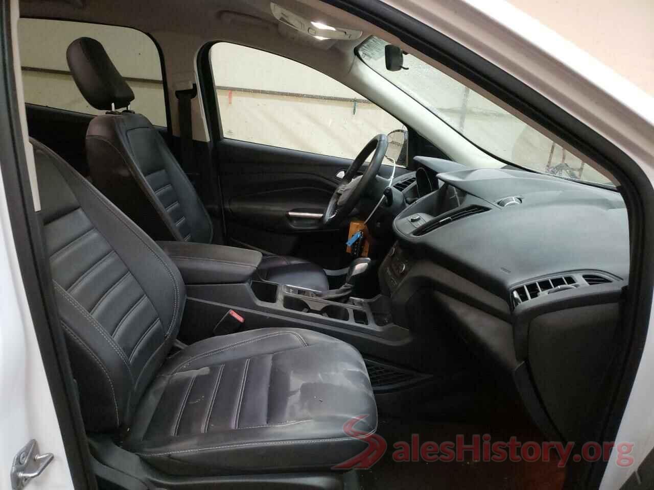 1FMCU9HDXKUA99270 2019 FORD ESCAPE