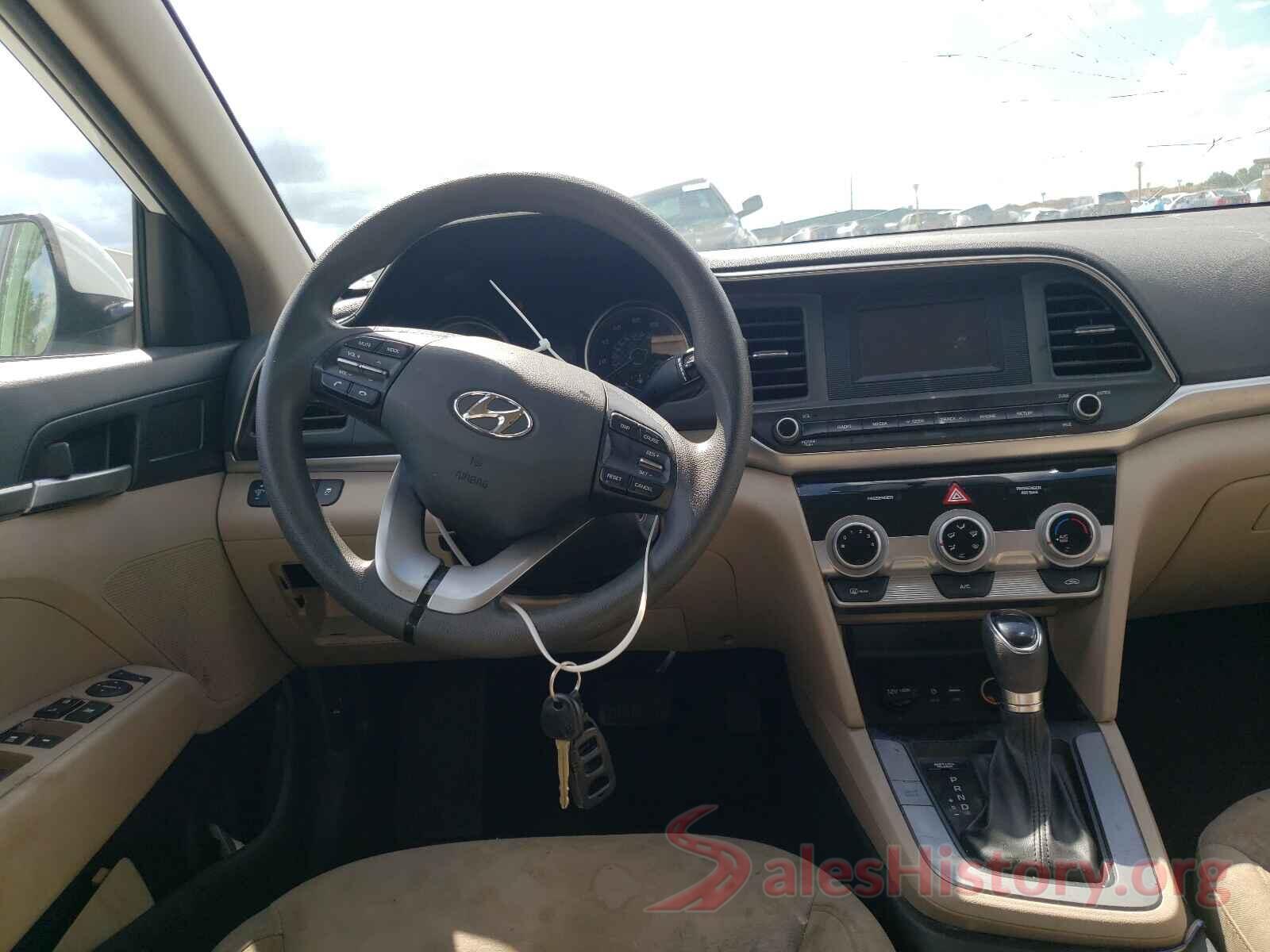 5NPD74LF7KH493105 2019 HYUNDAI ELANTRA