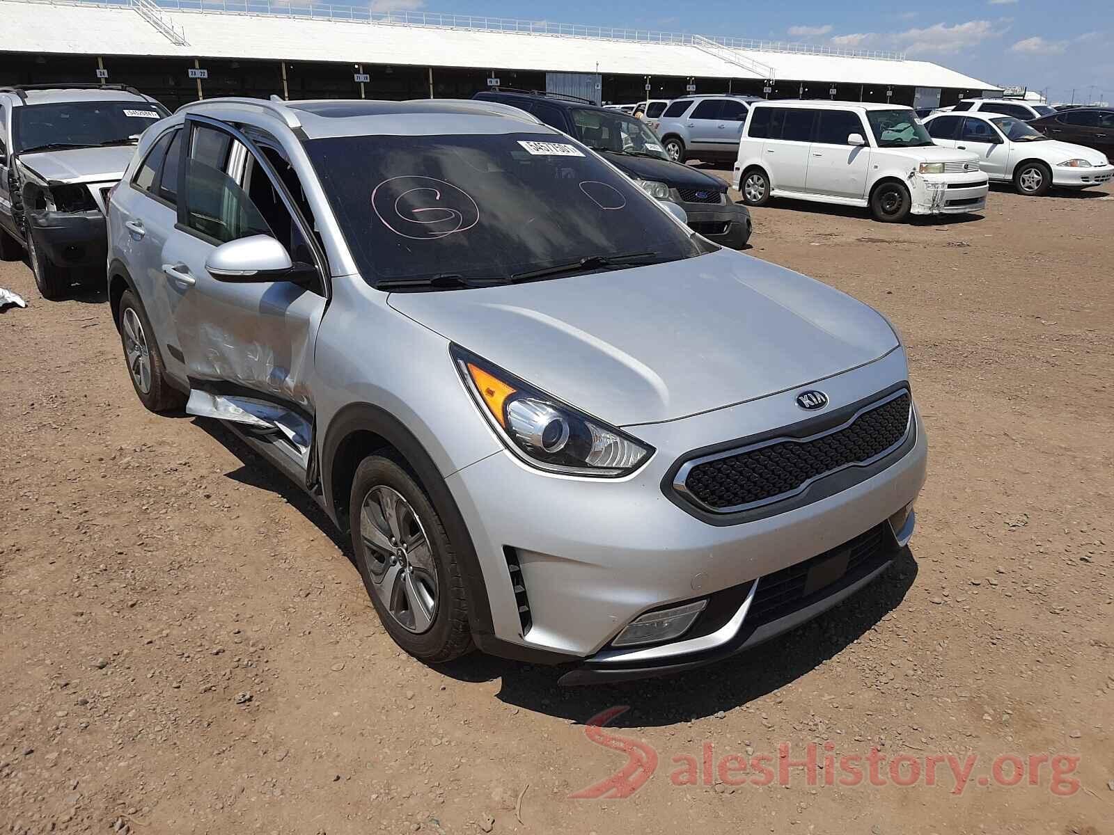 KNDCC3LC9H5077220 2017 KIA NIRO