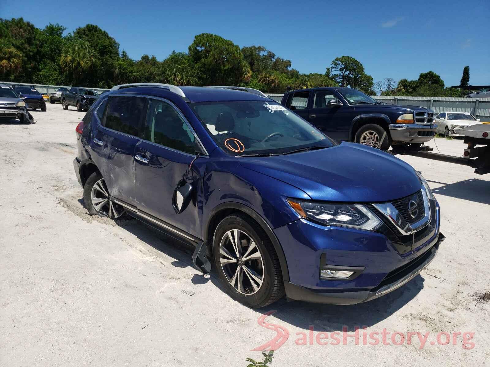 5N1AT2MTXHC838084 2017 NISSAN ROGUE