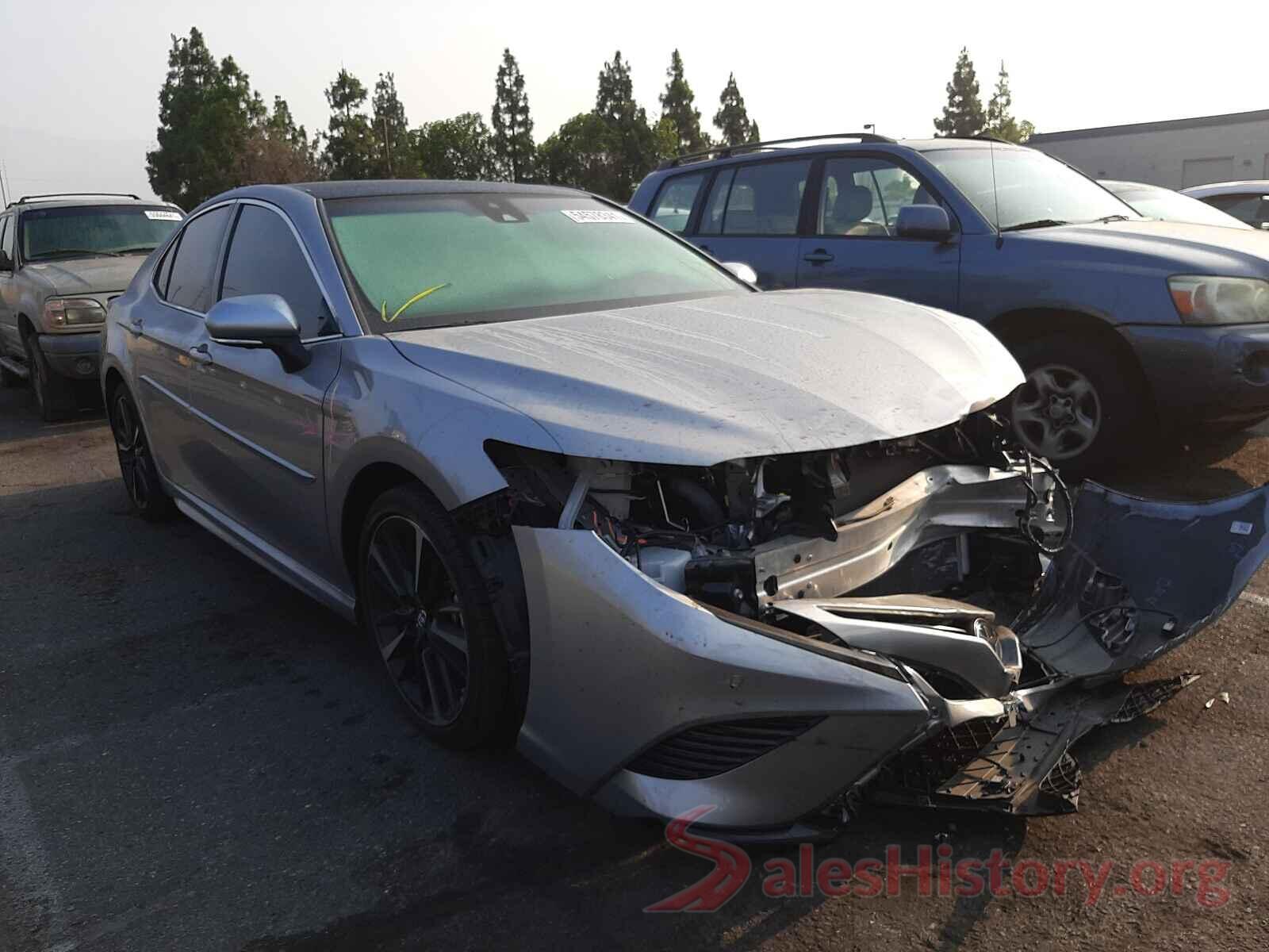 4T1BZ1HK2JU021335 2018 TOYOTA CAMRY