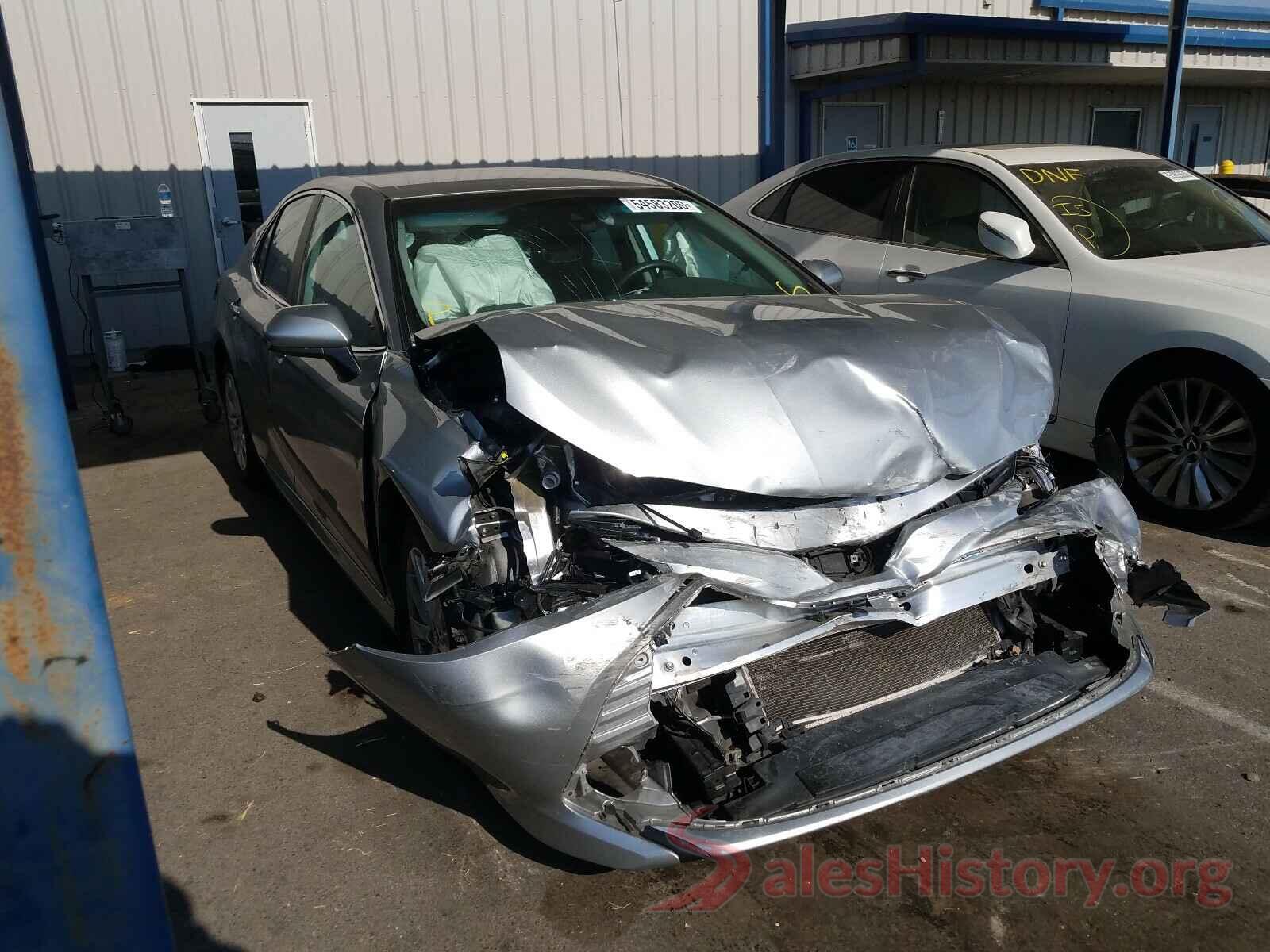 4T1B11HK6KU809298 2019 TOYOTA CAMRY