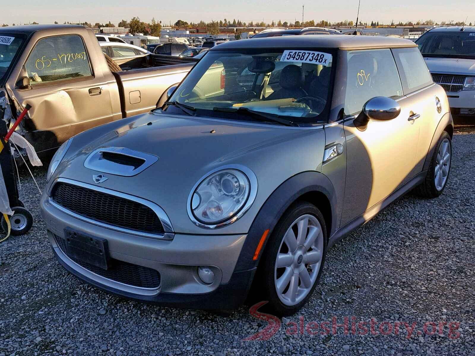 WMWMF73589TW86605 2009 MINI COOPER