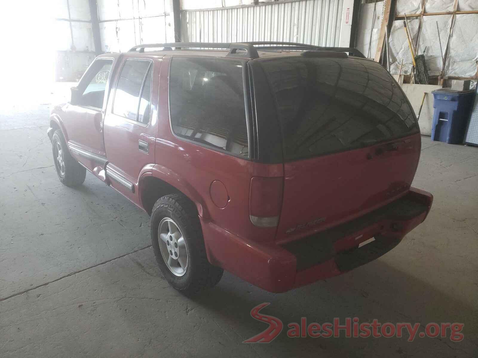 1GNDT13W51K220102 2001 CHEVROLET BLAZER