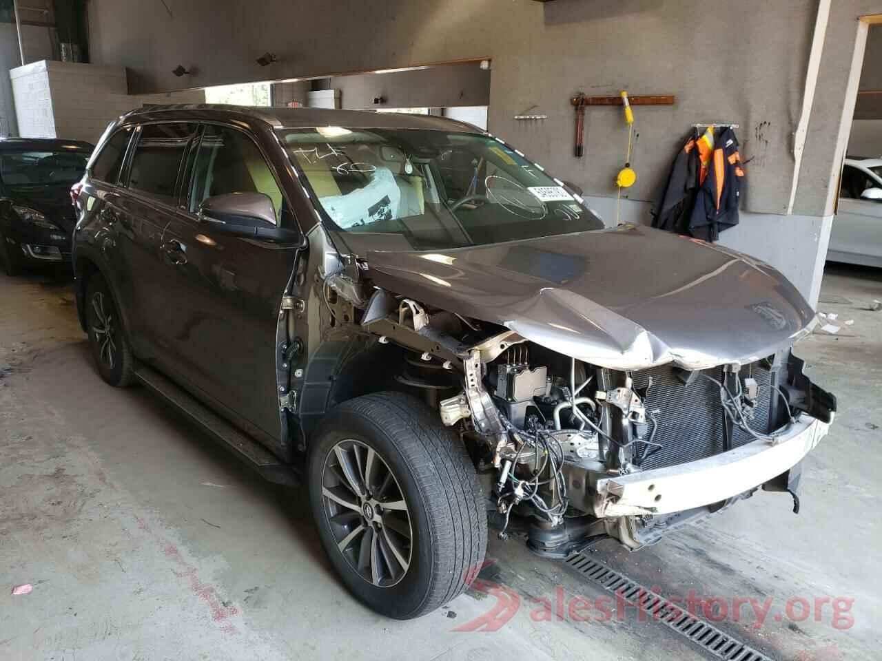 5TDJZRFH9HS364034 2017 TOYOTA HIGHLANDER