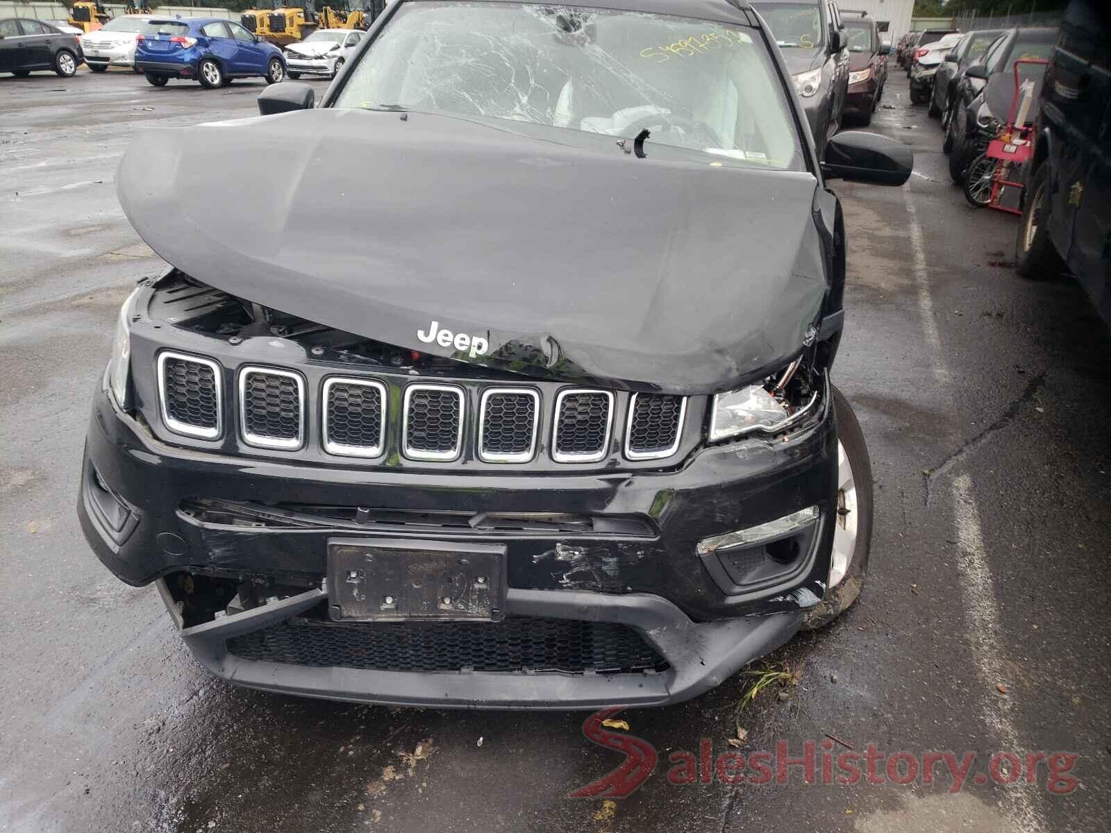 3C4NJDBB5JT135004 2018 JEEP COMPASS